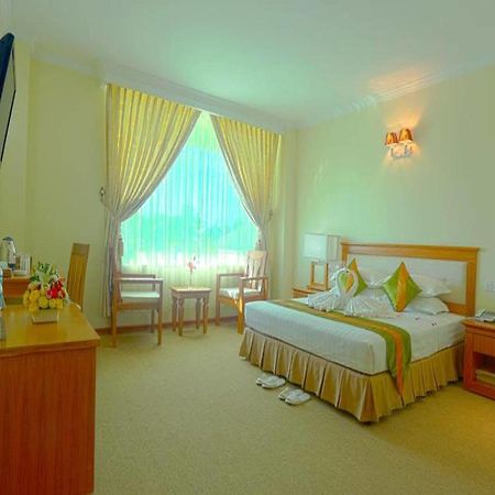 Apex Hotel Naypyidaw Exterior photo